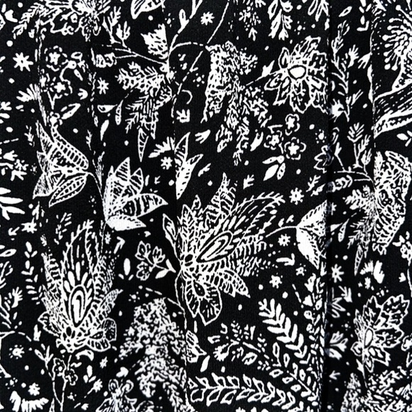 Peace & Pearls Chiffon Super Light / Airy NWT - Picture 13 of 15